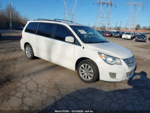  Salvage Volkswagen Routan