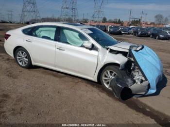  Salvage Toyota Avalon