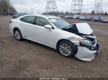  Salvage Lexus Es