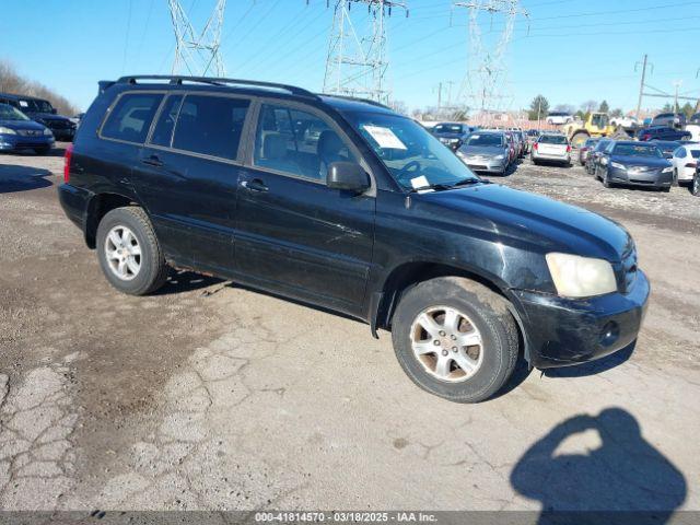  Salvage Toyota Highlander