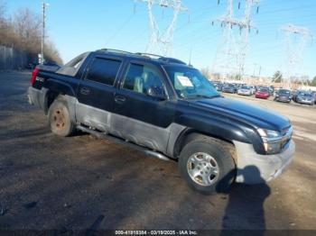  Salvage Chevrolet Avalanche 1500