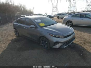  Salvage Kia Forte