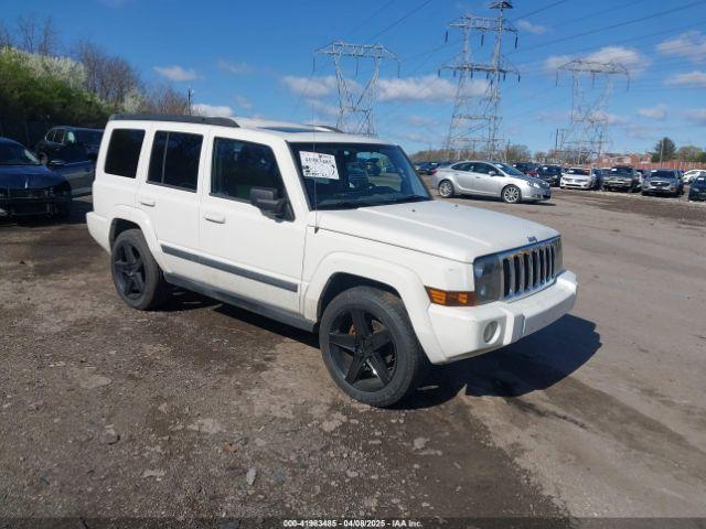  Salvage Jeep Commander