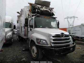  Salvage Hino 258 268