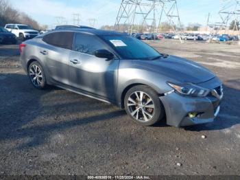 Salvage Nissan Maxima