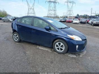  Salvage Toyota Prius