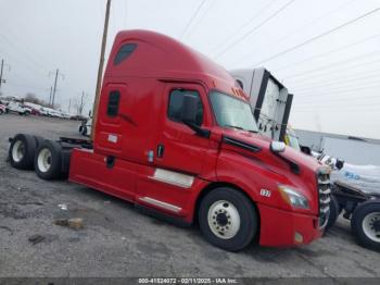  Salvage Freightliner New Cascadia 126
