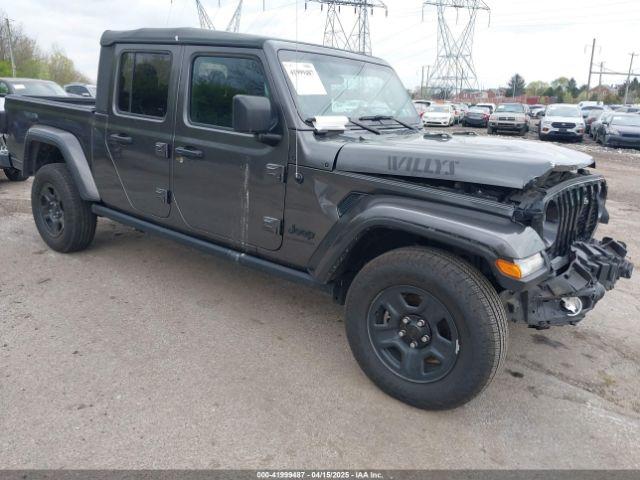  Salvage Jeep Gladiator