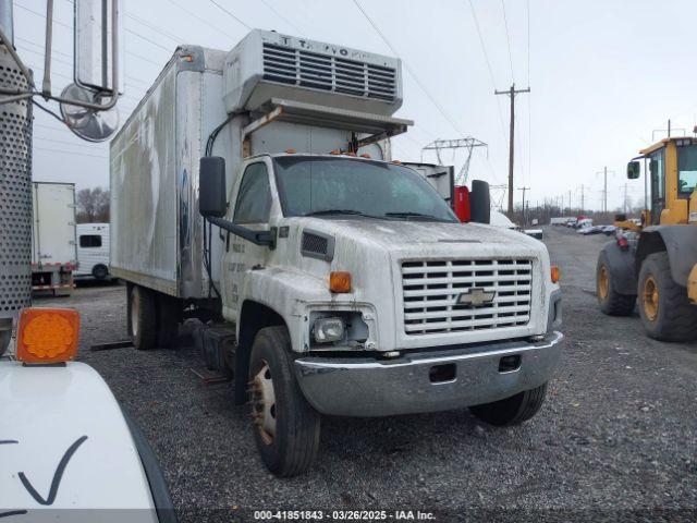  Salvage Chevrolet Cc7500