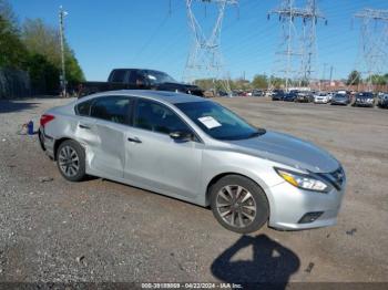 Salvage Nissan Altima