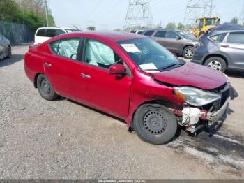  Salvage Nissan Versa