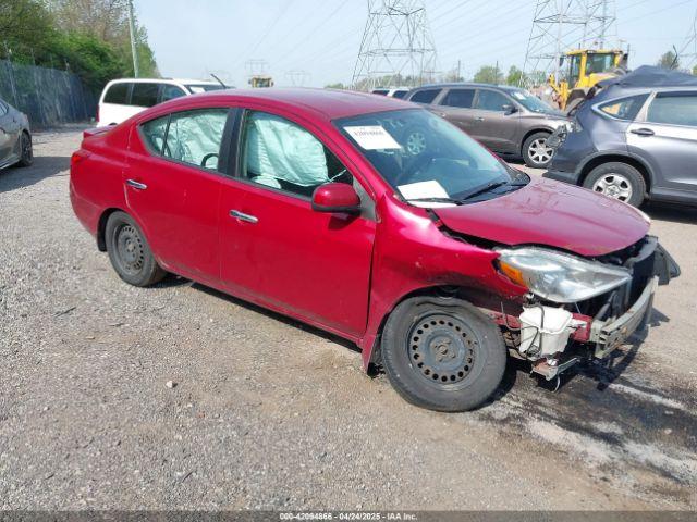  Salvage Nissan Versa