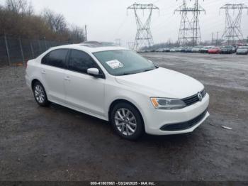  Salvage Volkswagen Jetta