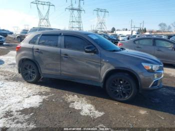  Salvage Mitsubishi Outlander