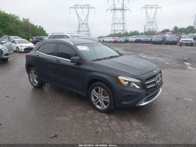  Salvage Mercedes-Benz GLA