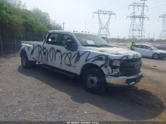  Salvage Ford F-350