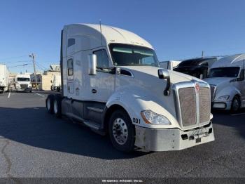  Salvage Kenworth T680