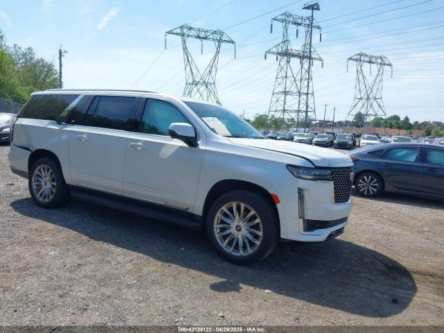 Salvage Cadillac Escalade