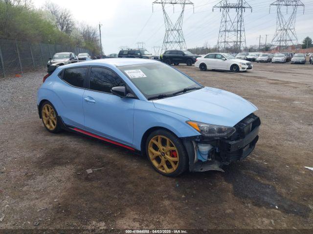  Salvage Hyundai VELOSTER