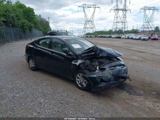  Salvage Hyundai ACCENT
