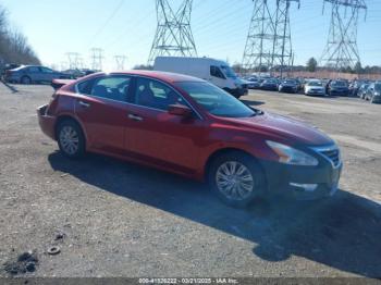 Salvage Nissan Altima