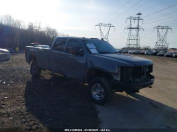 Salvage GMC Sierra 3500