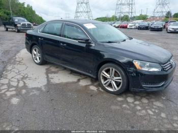 Salvage Volkswagen Passat