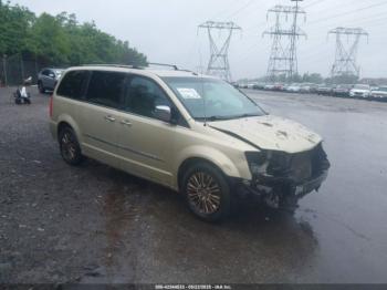  Salvage Chrysler Town & Country