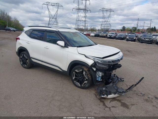  Salvage Kia Seltos