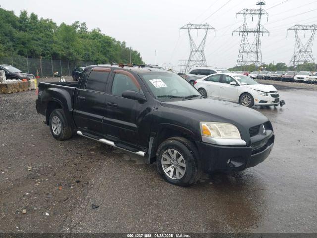 Salvage Mitsubishi Raider
