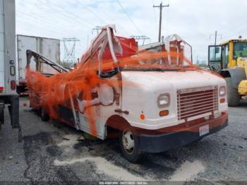  Salvage Ford E-450