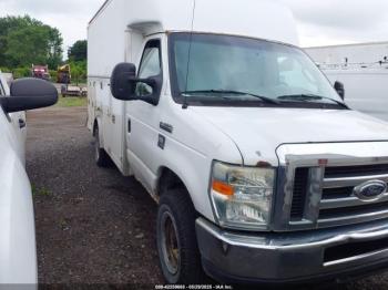 Salvage Ford E-350