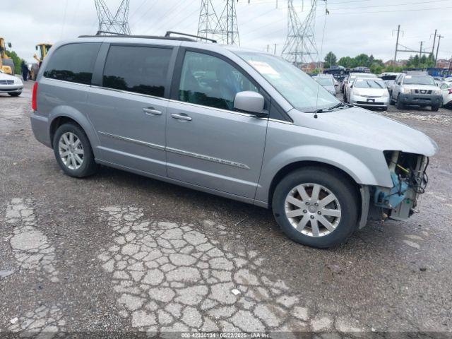  Salvage Chrysler Town & Country