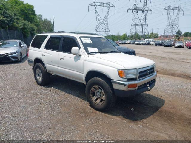  Salvage Toyota 4Runner