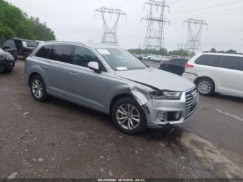  Salvage Audi Q7