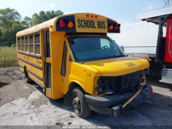  Salvage Thomas Bus Express Cutaway