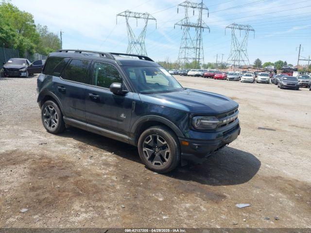  Salvage Ford Bronco