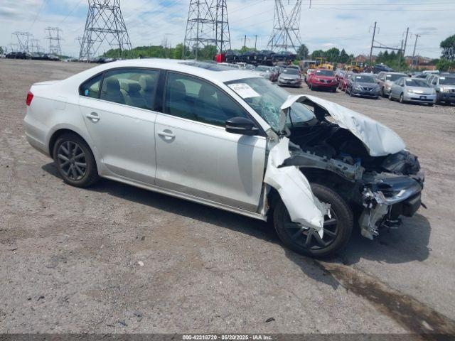  Salvage Volkswagen Jetta
