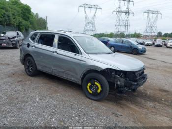  Salvage Volkswagen Tiguan