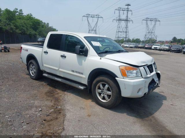  Salvage Nissan Titan