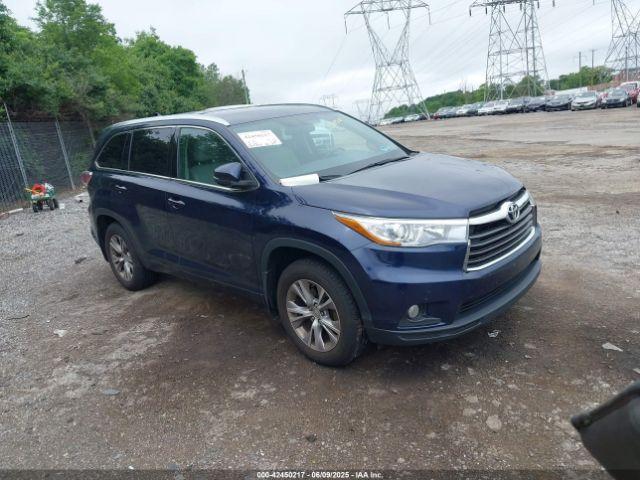  Salvage Toyota Highlander