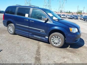  Salvage Chrysler Town & Country