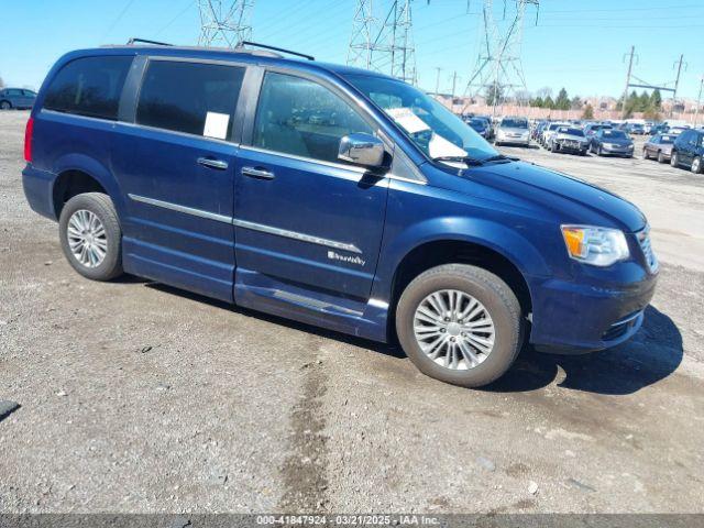  Salvage Chrysler Town & Country