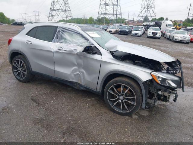  Salvage Mercedes-Benz GLA