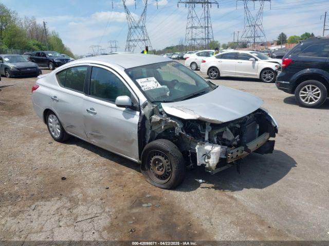  Salvage Nissan Versa
