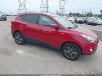  Salvage Hyundai TUCSON