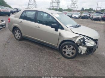  Salvage Nissan Versa