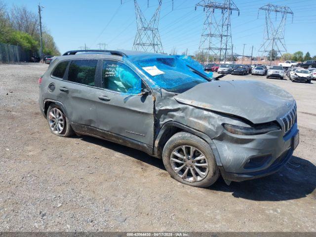  Salvage Jeep Cherokee