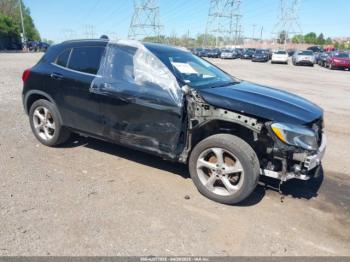  Salvage Mercedes-Benz GLA