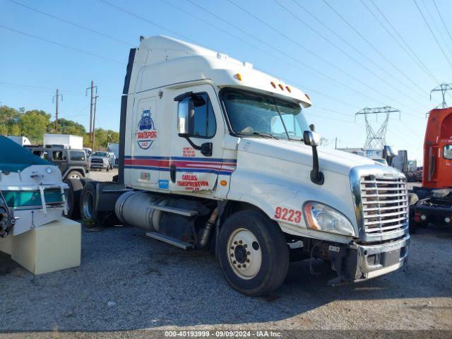  Salvage Freightliner Cascadia 125